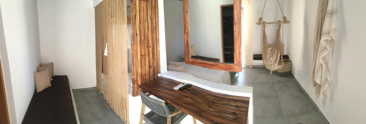 Aellia Hotel & Suites Leros Lakkion ภายนอก รูปภาพ
