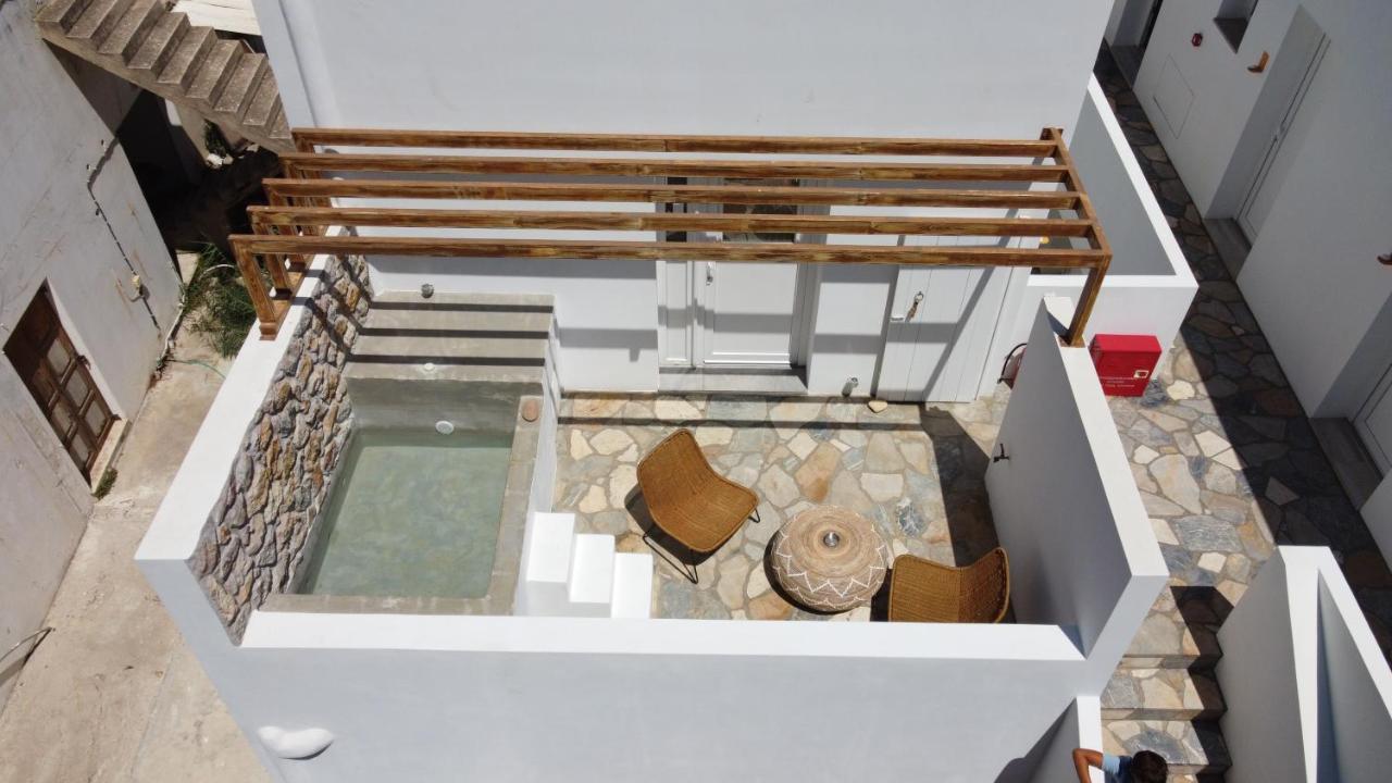 Aellia Hotel & Suites Leros Lakkion ภายนอก รูปภาพ