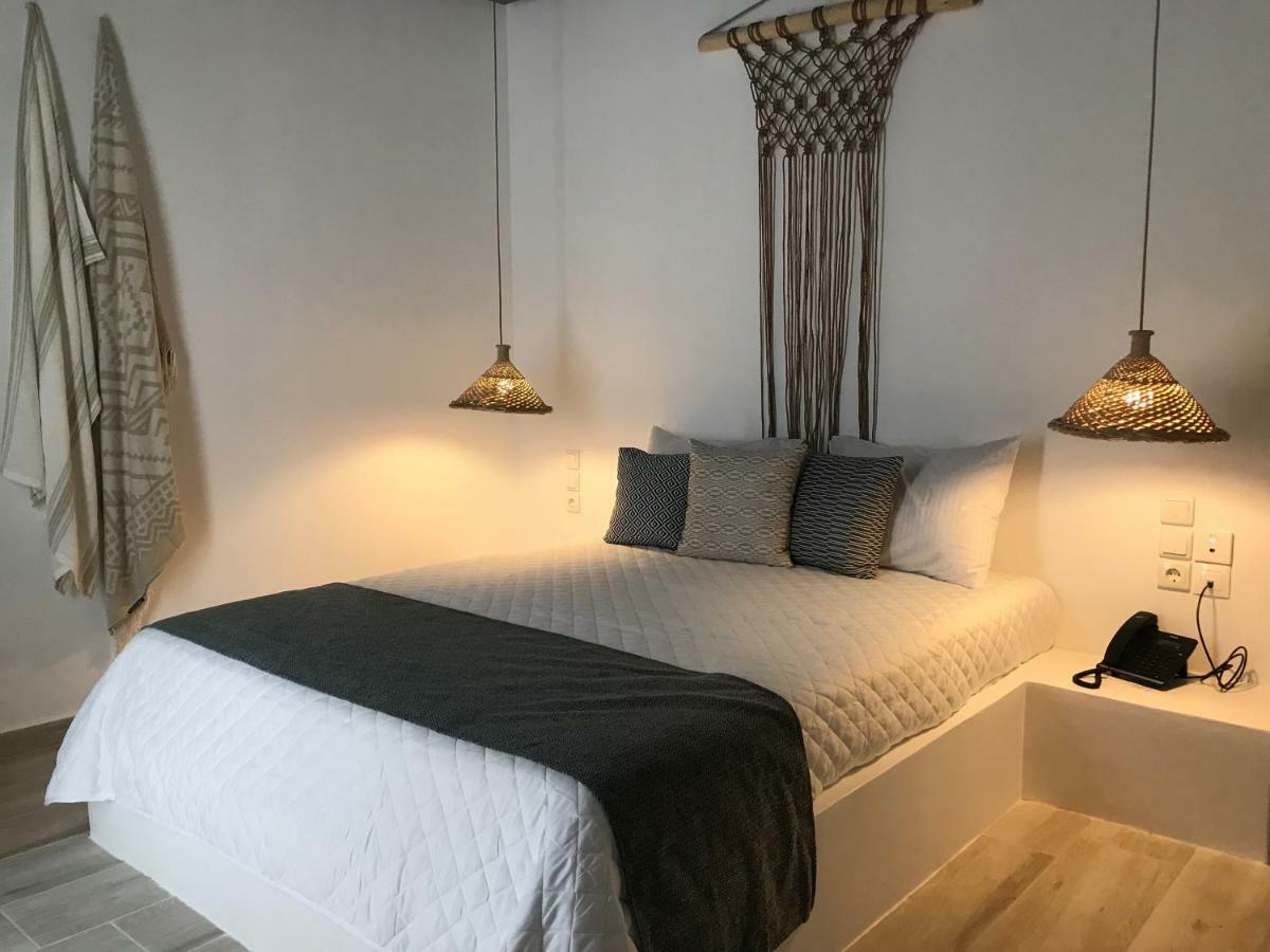 Aellia Hotel & Suites Leros Lakkion ภายนอก รูปภาพ