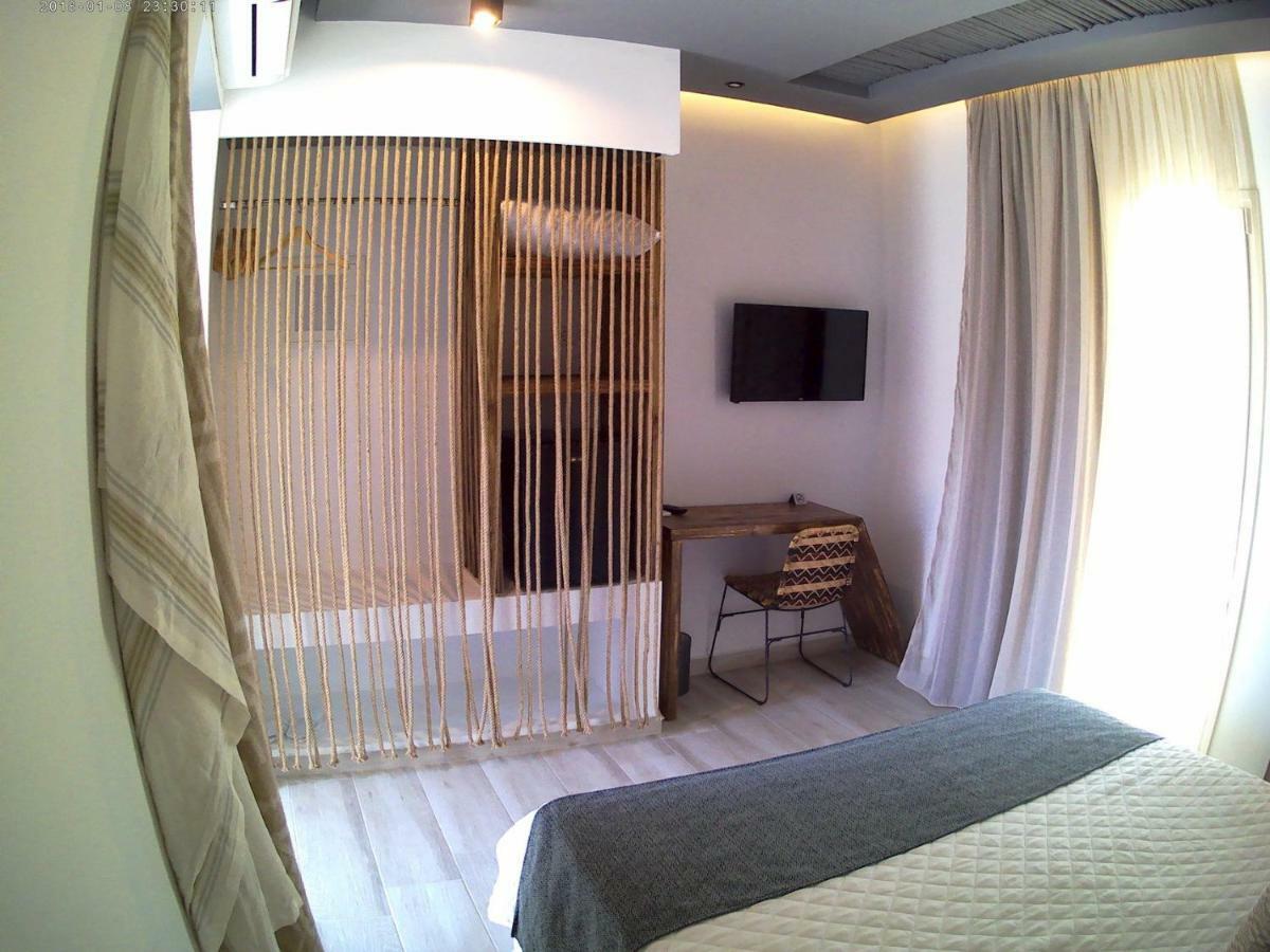 Aellia Hotel & Suites Leros Lakkion ภายนอก รูปภาพ